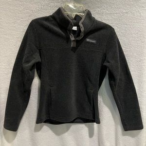 Columbia Boys Dark Charcoal Grey Fleece Pullover
